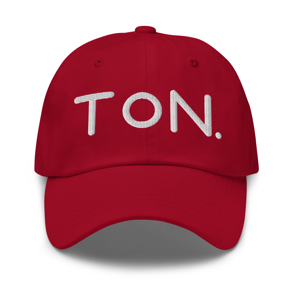 Casquette TON coloris Cranberry — Casquette TON. Paris